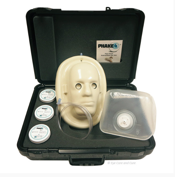 Phake-i Surgical Training System